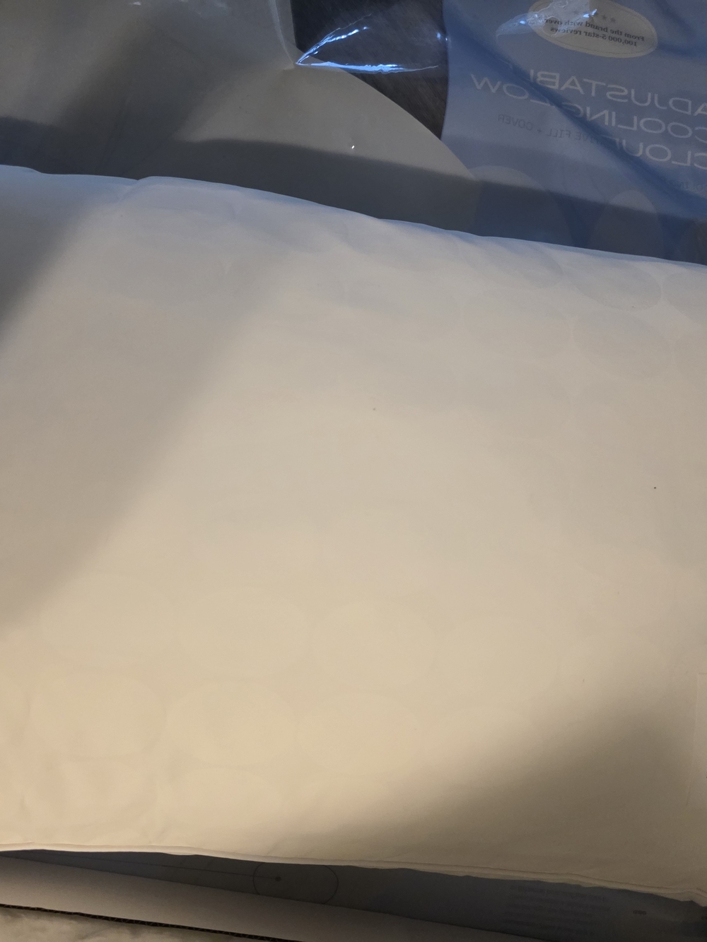 COOP Standard Adjustable Cooling Cloud Pillow - White NWOT - Picture 5 of 6